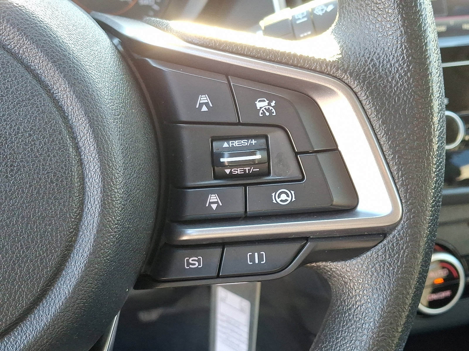 Used 2023 Subaru Crosstrek 2.0i image 24