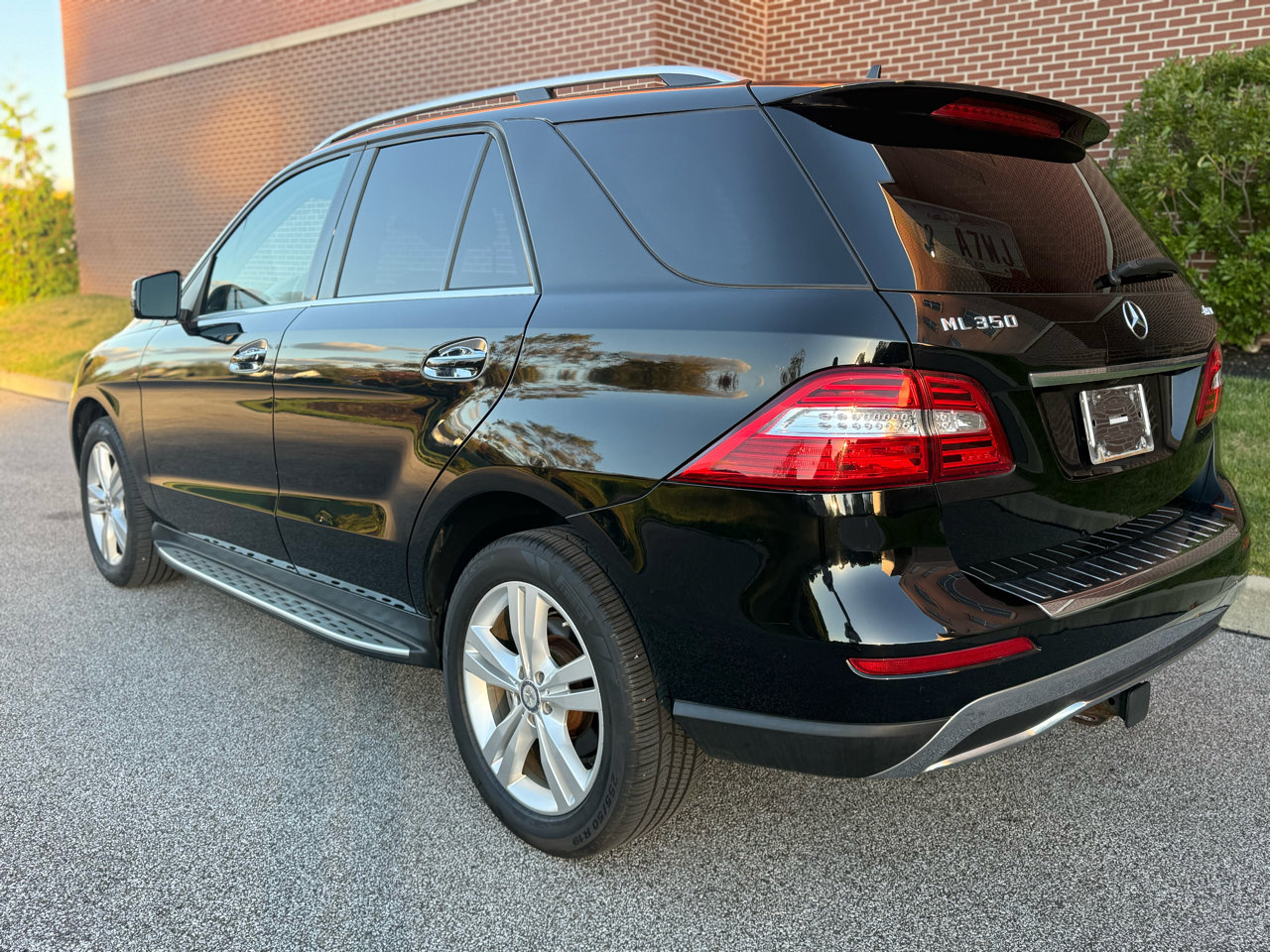 Used 2015 Mercedes-Benz ML 350 4MATIC image 11