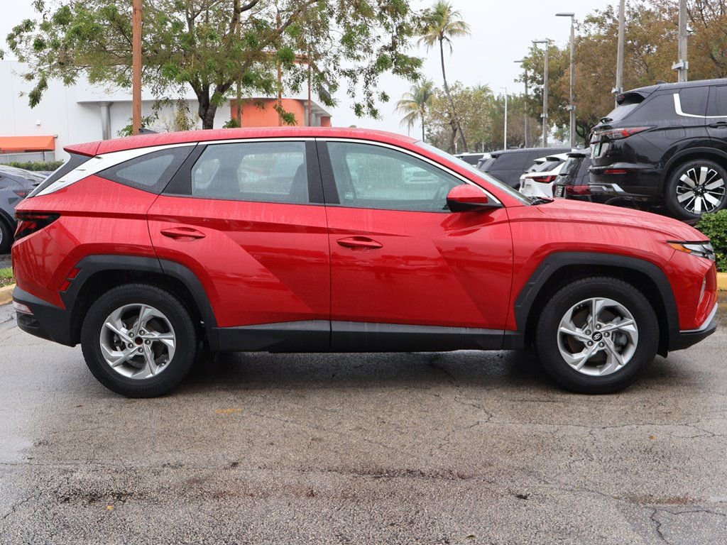 Used 2022 Hyundai Tucson SE image 15