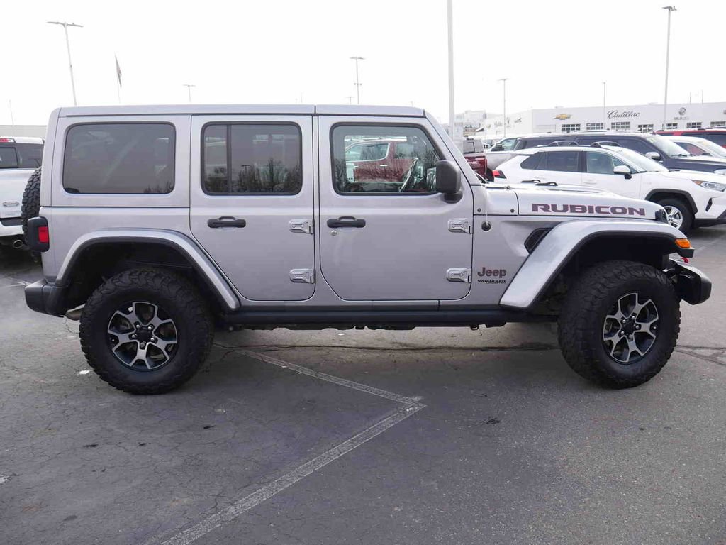 Used 2018 Jeep Wrangler Unlimited Rubicon w/ Dual Top Group image 19