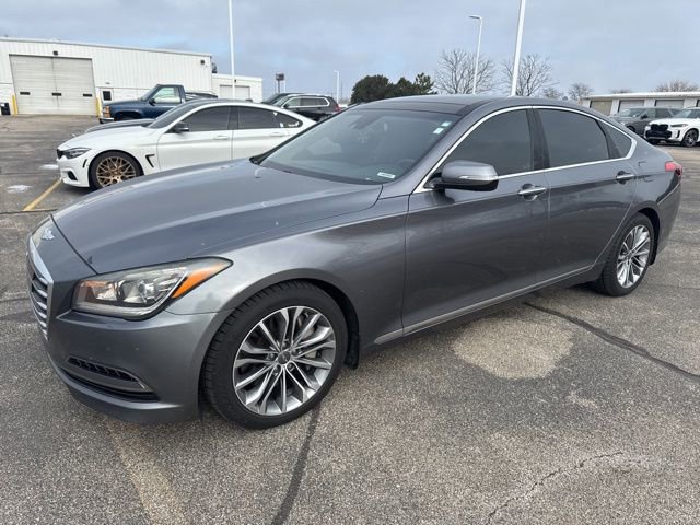Used 2015 Hyundai Genesis 3.8 w/ Option Group 03 image 2