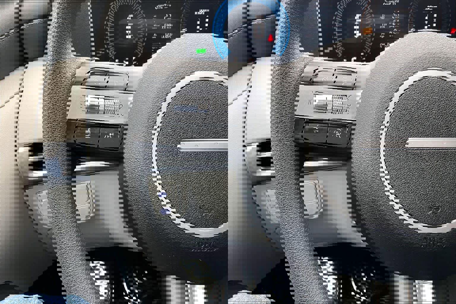 Certified 2025 Hyundai Tucson Blue image 18