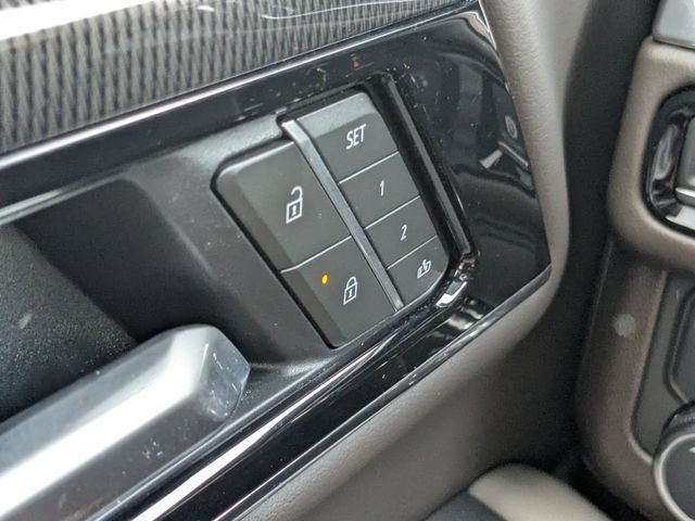 Used 2025 GMC Yukon XL Elevation w/ LPO, Floor Liner Package RWD image 25
