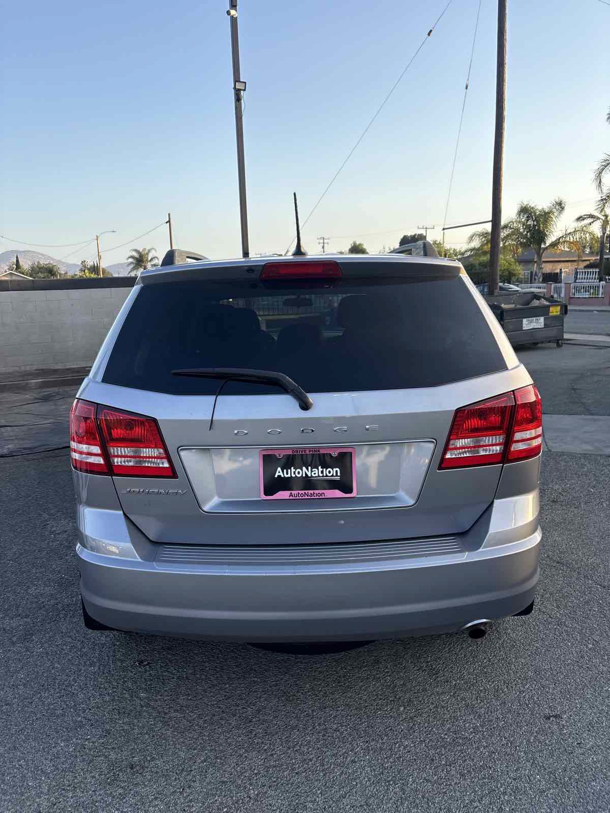 Used 2018 Dodge Journey SE w/ Blacktop Package FWD image 5