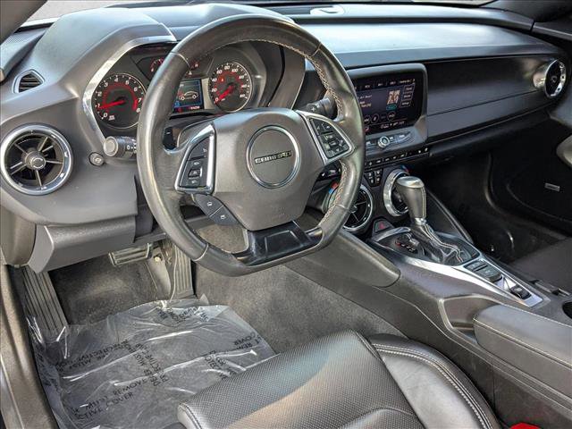 Used 2023 Chevrolet Camaro LT w/ Technology Package image 16