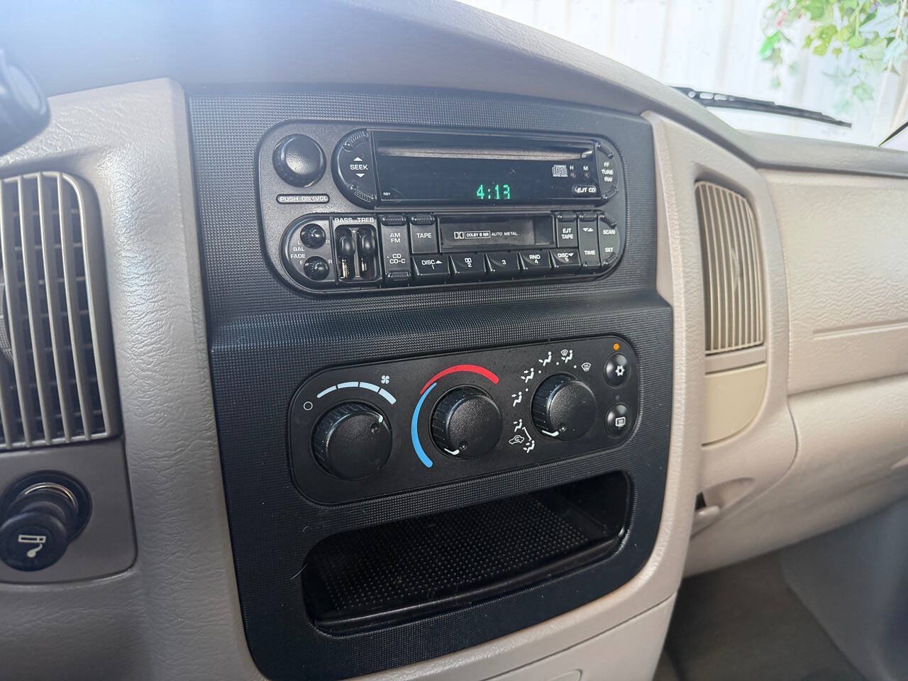 Used 2004 Dodge Ram 2500 Truck SLT w/ Trailer Tow Group RWD image 18