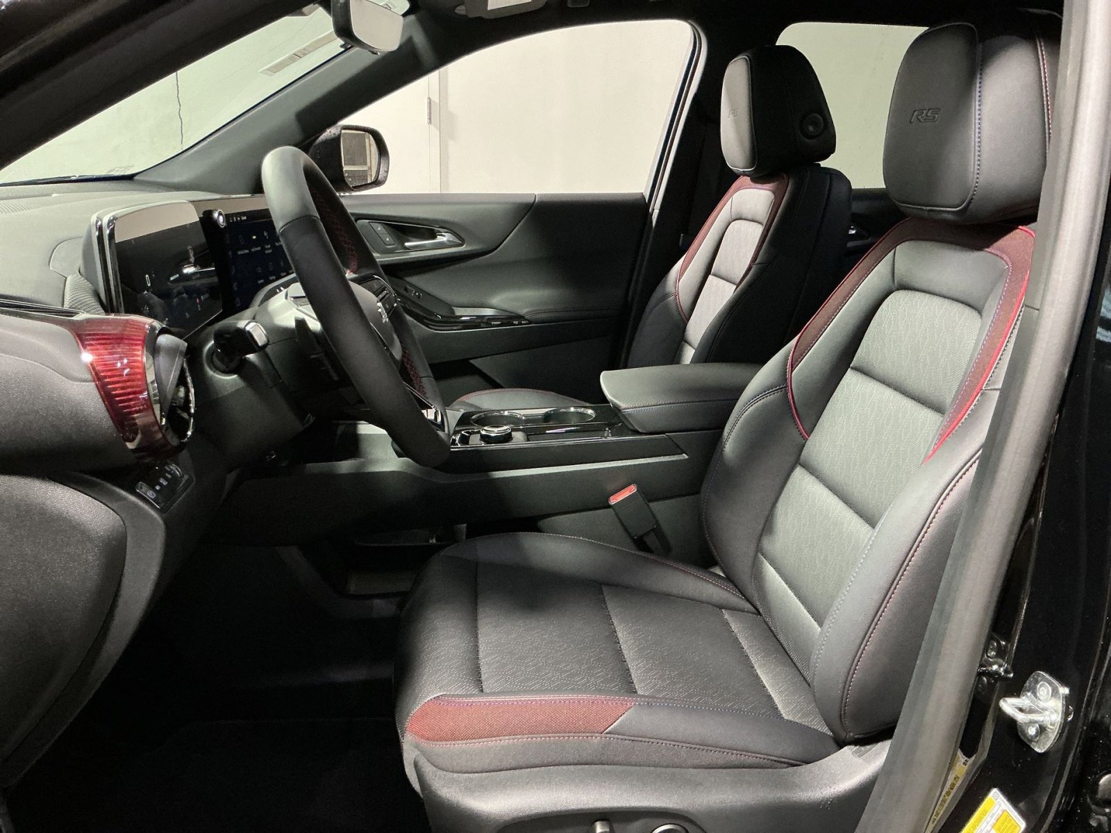 New 2026 Chevrolet Equinox RS w/ Safety and Technology Package image 21