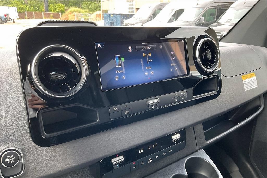 New 2026 Mercedes-Benz Sprinter 2500 image 6