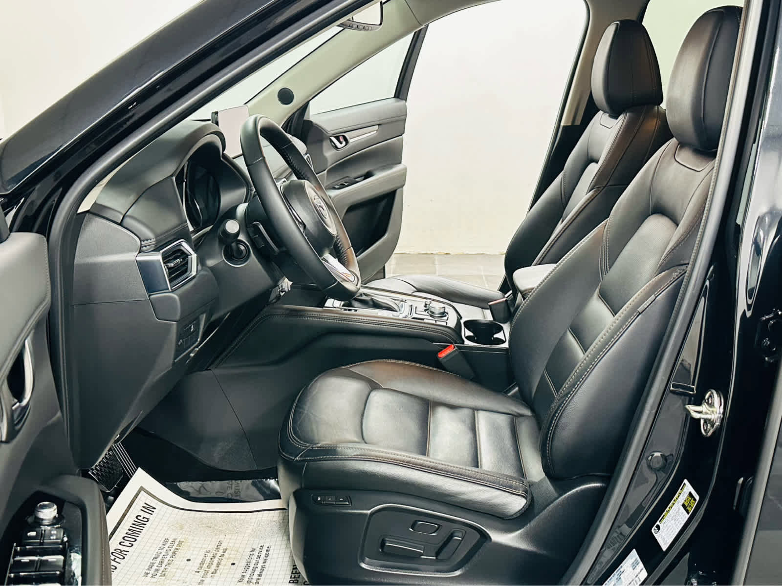 Certified 2023 MAZDA CX-5 AWD 2.5 S w/ Premium Plus Pkg image 9