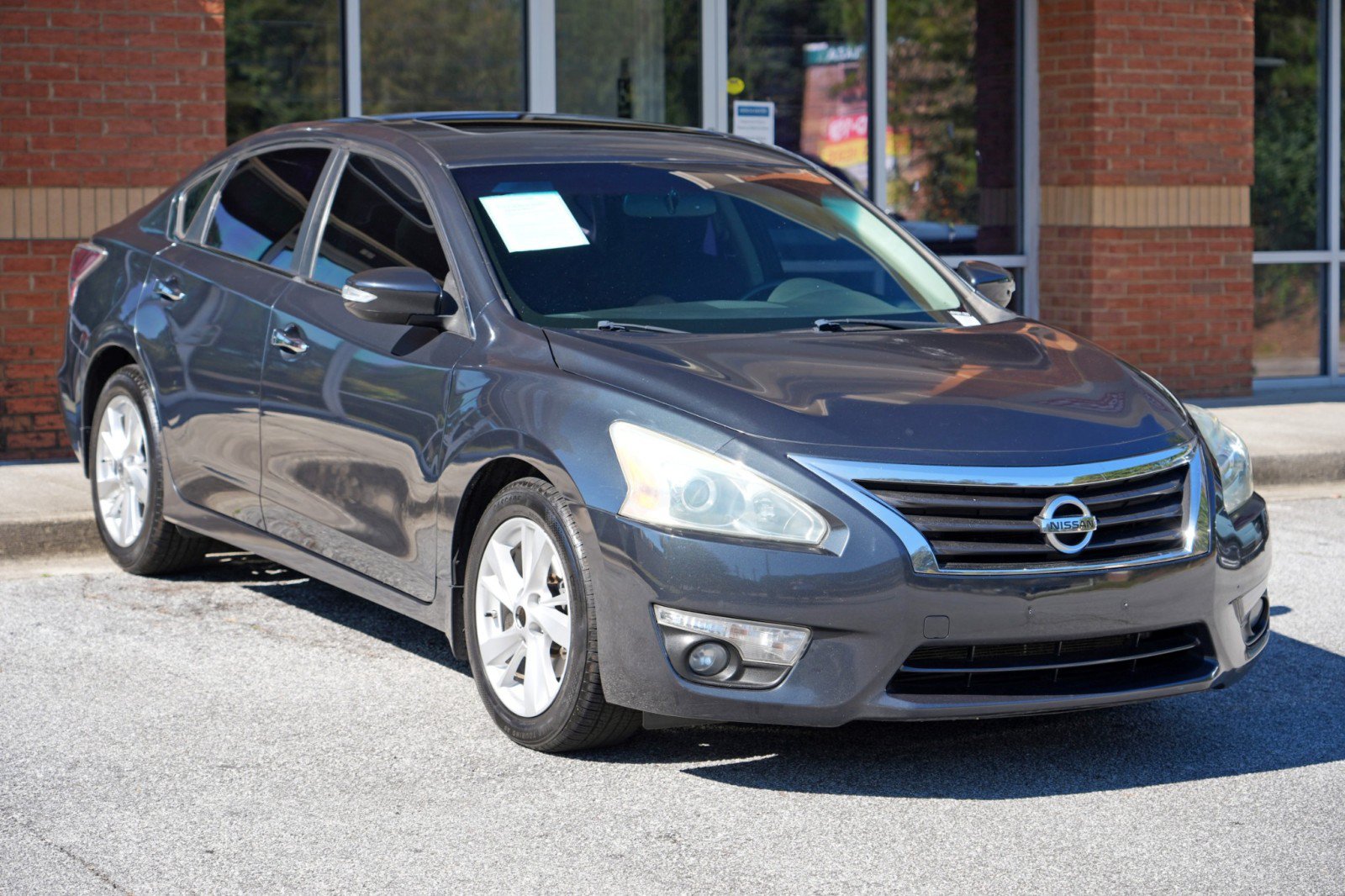 Used 2015 Nissan Altima 2.5 SV w/ Convenience Package FWD image 50