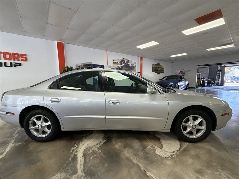 Used 2001 Oldsmobile Aurora 3.5 w/ Convenience Pkg FWD image 8