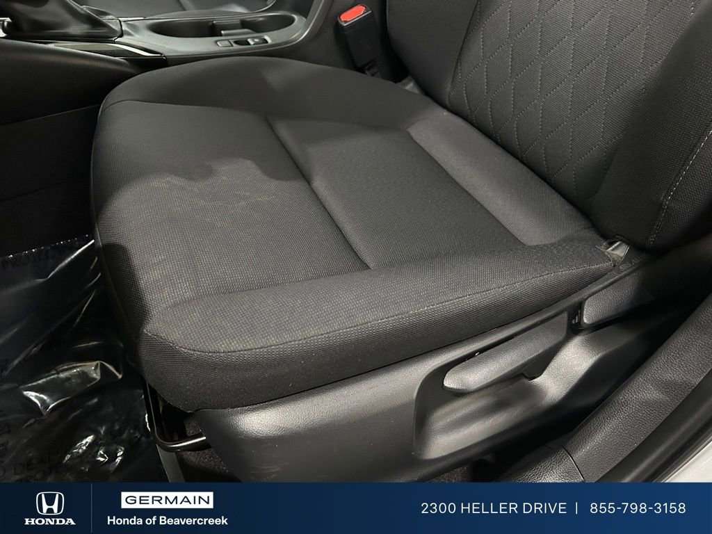 Used 2023 Toyota Corolla LE image 19