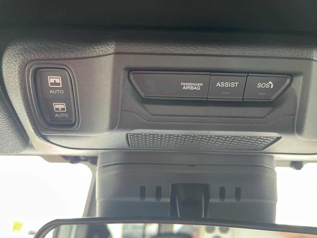 New 2026 Jeep Wrangler Unlimited Rubicon w/ Steel Bumper Group image 22