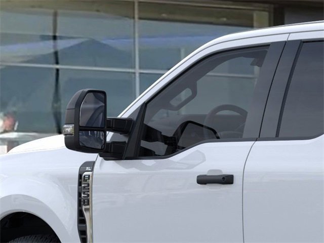 New 2025 Ford F250 XL w/ XL Chrome Package image 20