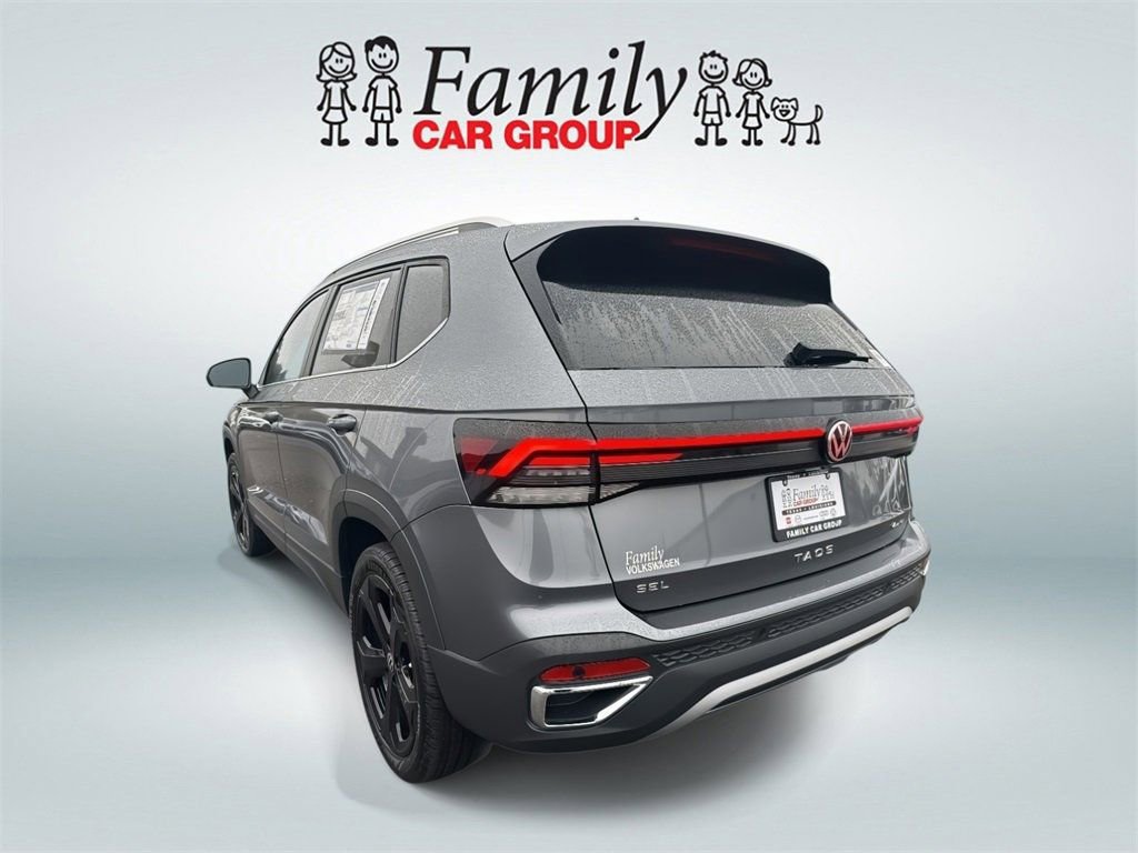 New 2026 Volkswagen Taos SEL image 4