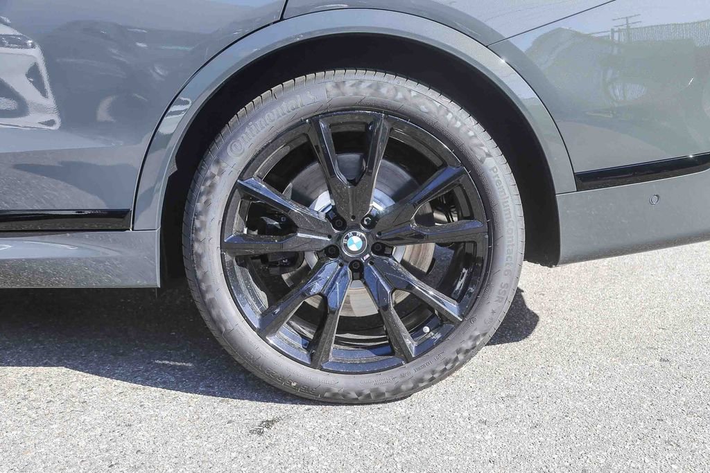 New 2027 BMW X7 M60i w/ Executive Package AWD/4WD image 8