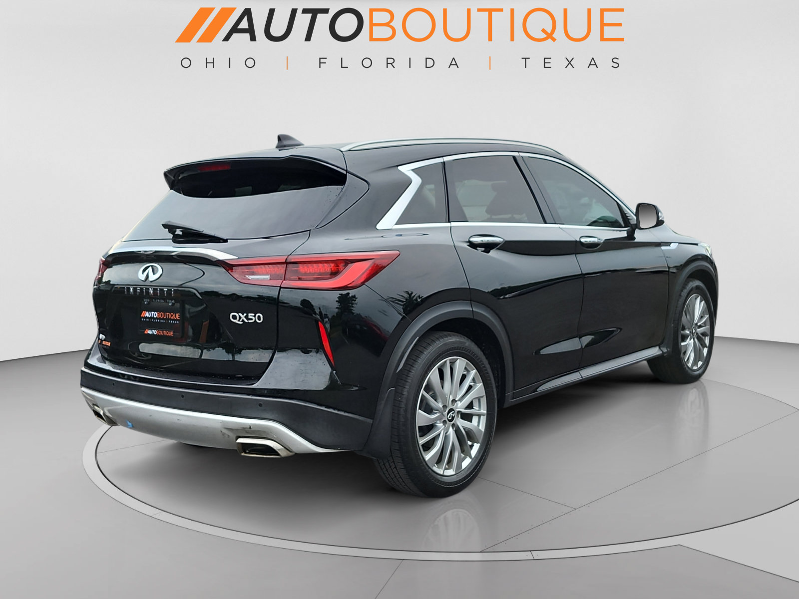 Used 2023 INFINITI QX50 Luxe AWD/4WD image 5