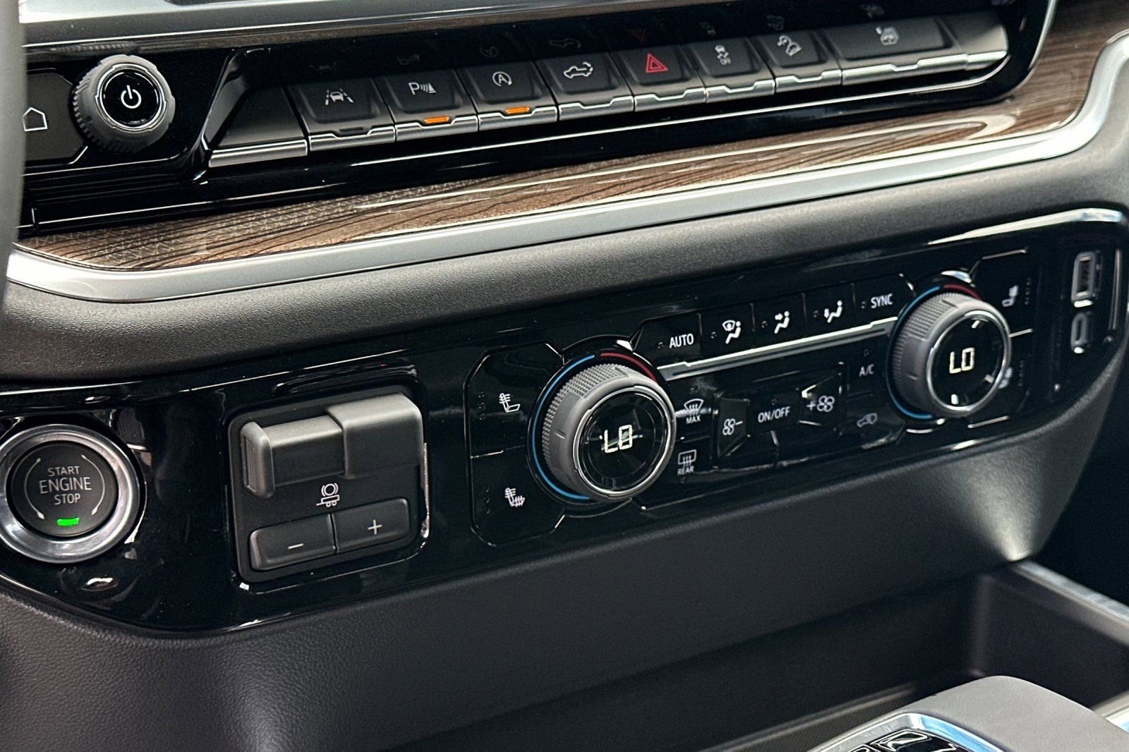 New 2026 Chevrolet Silverado 1500 LT w/ Z71 Off-Road Package image 20