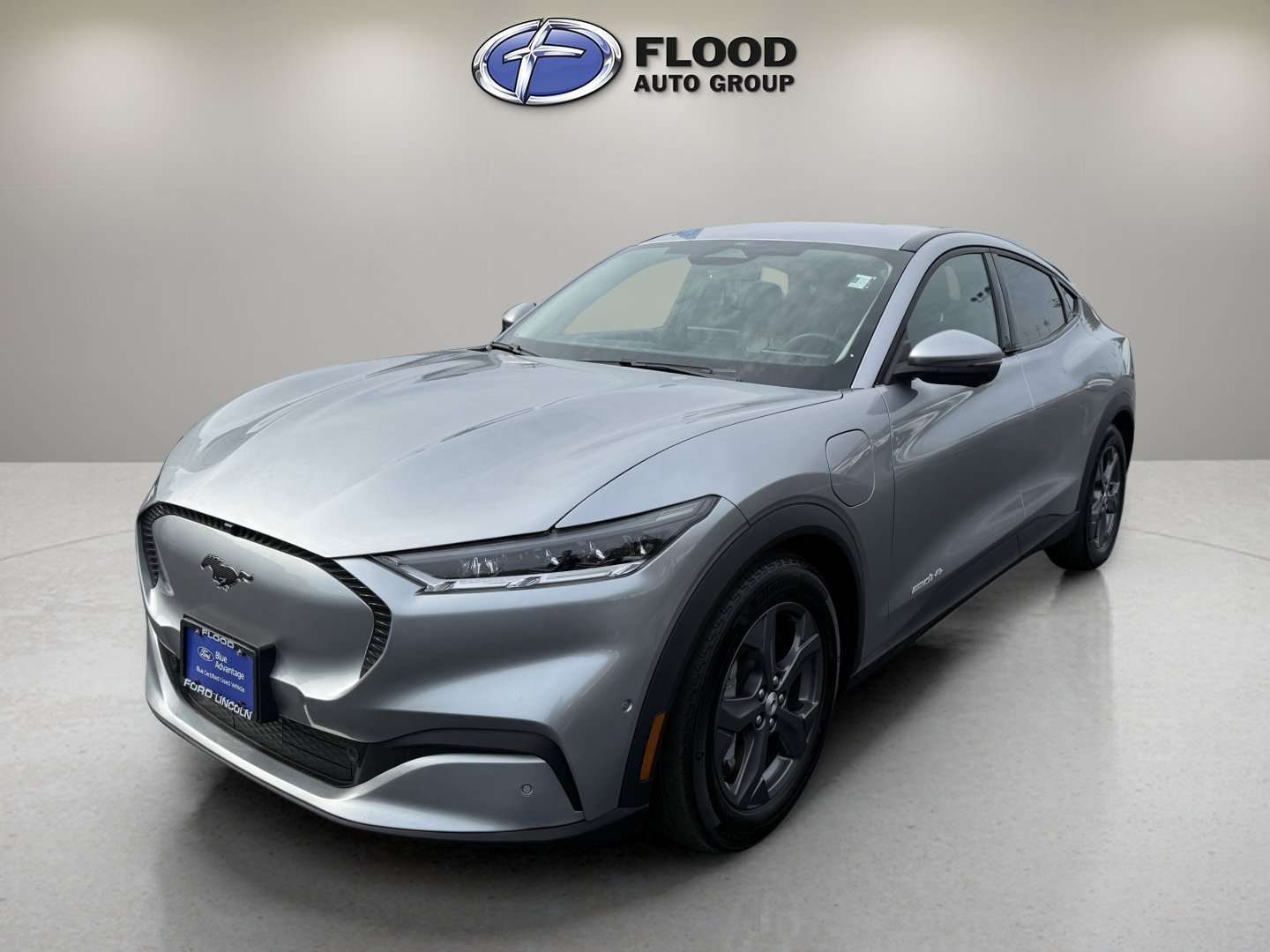 Used 2021 Ford Mustang Mach-E Select w/ Comfort/Technology Package image 3