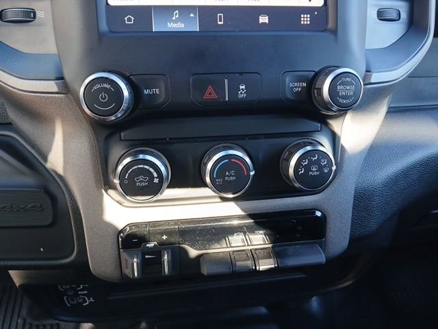 Used 2024 RAM 2500 Tradesman w/ Chrome Appearance Group AWD/4WD image 34