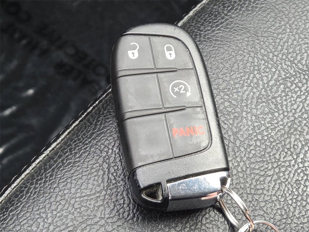 Used 2022 Jeep Compass Latitude image 31