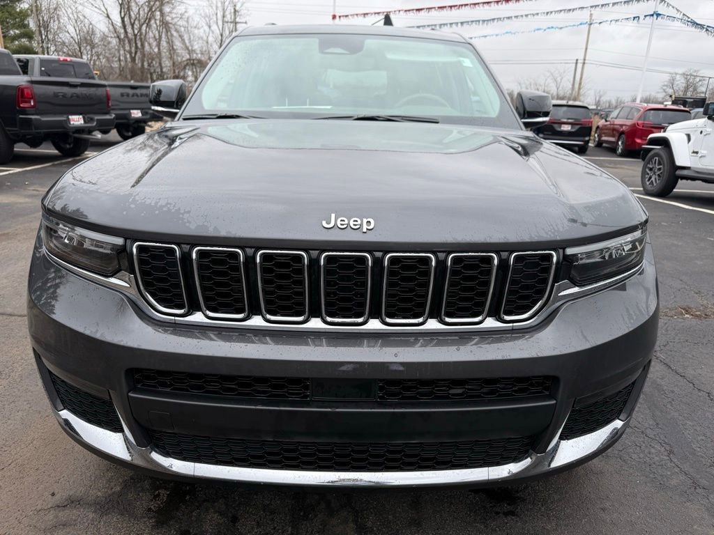 Used 2023 Jeep Grand Cherokee L Limited image 7