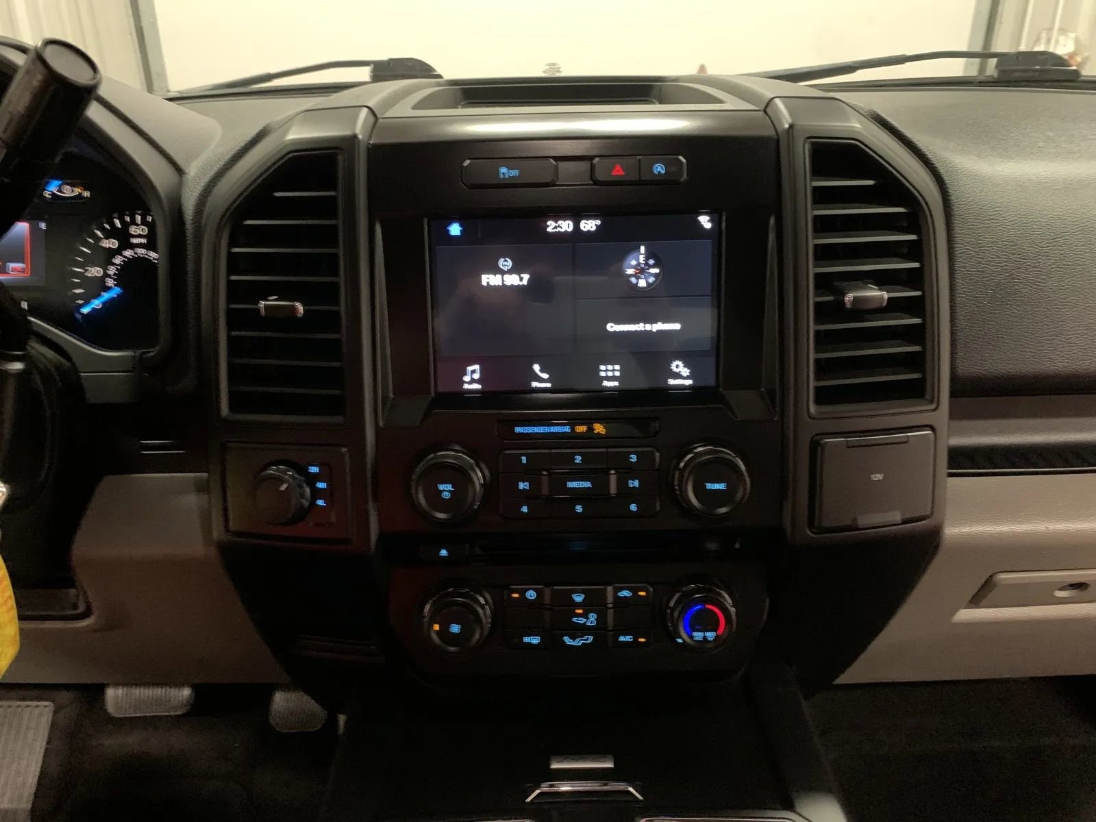 Used 2017 Ford F150 XL w/ Equipment Group 101A Mid image 31