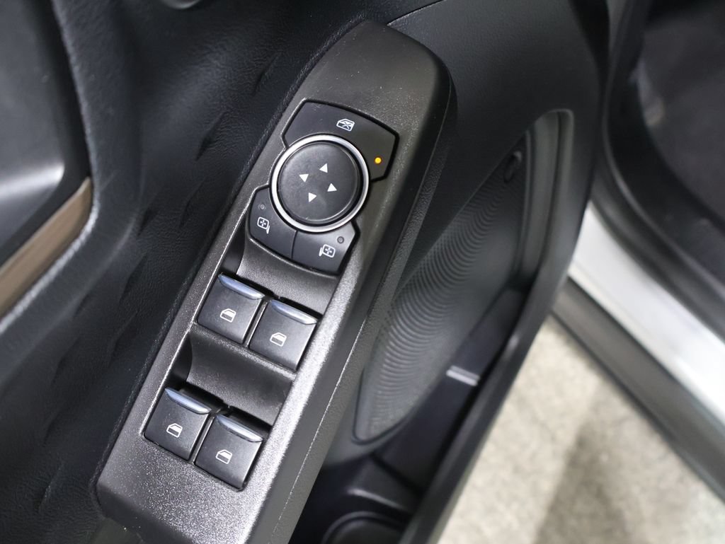 Used 2020 Ford Escape Titanium AWD/4WD image 14
