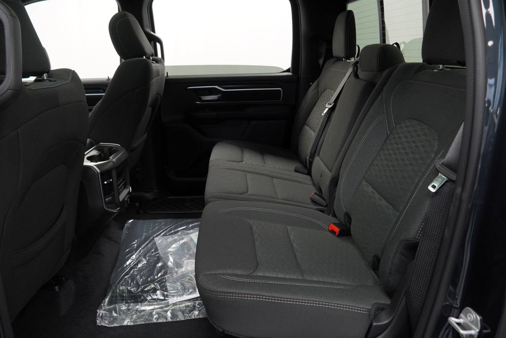 New 2027 RAM 1500 4x4 Crew Cab image 17