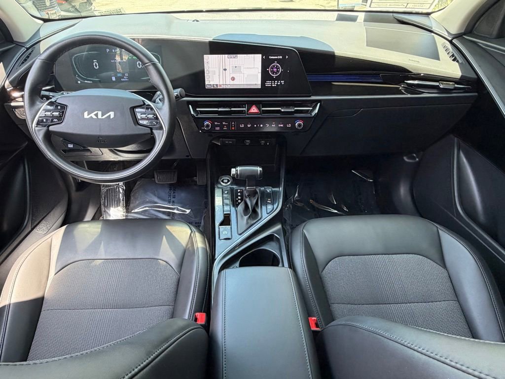 Used 2024 Kia Niro EX FWD image 36