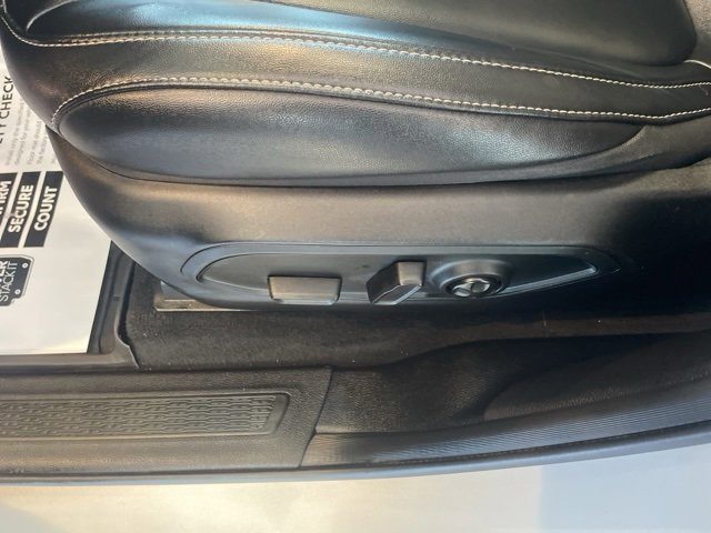 Used 2023 Jeep Grand Cherokee Limited image 20