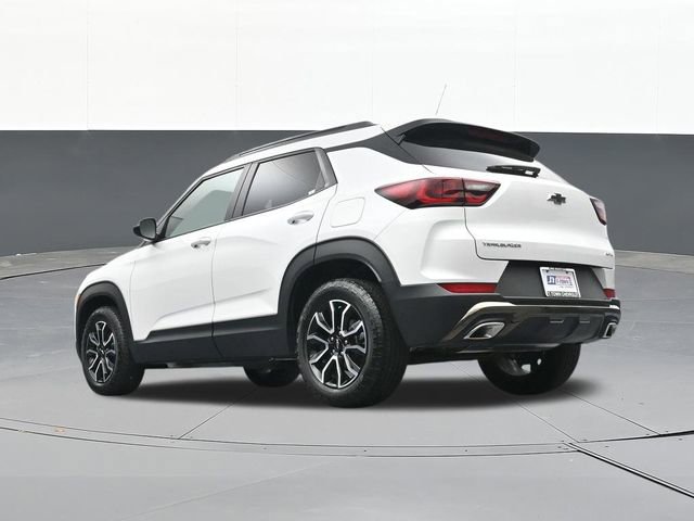 Used 2025 Chevrolet TrailBlazer ACTIV image 44