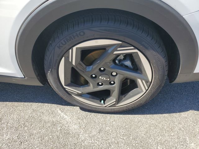 Certified 2025 Kia K4 EX image 10