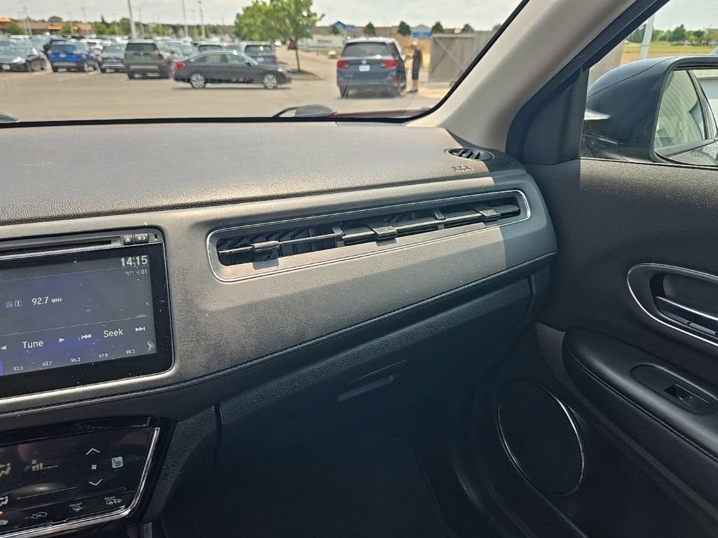 Used 2016 Honda HR-V EX image 25