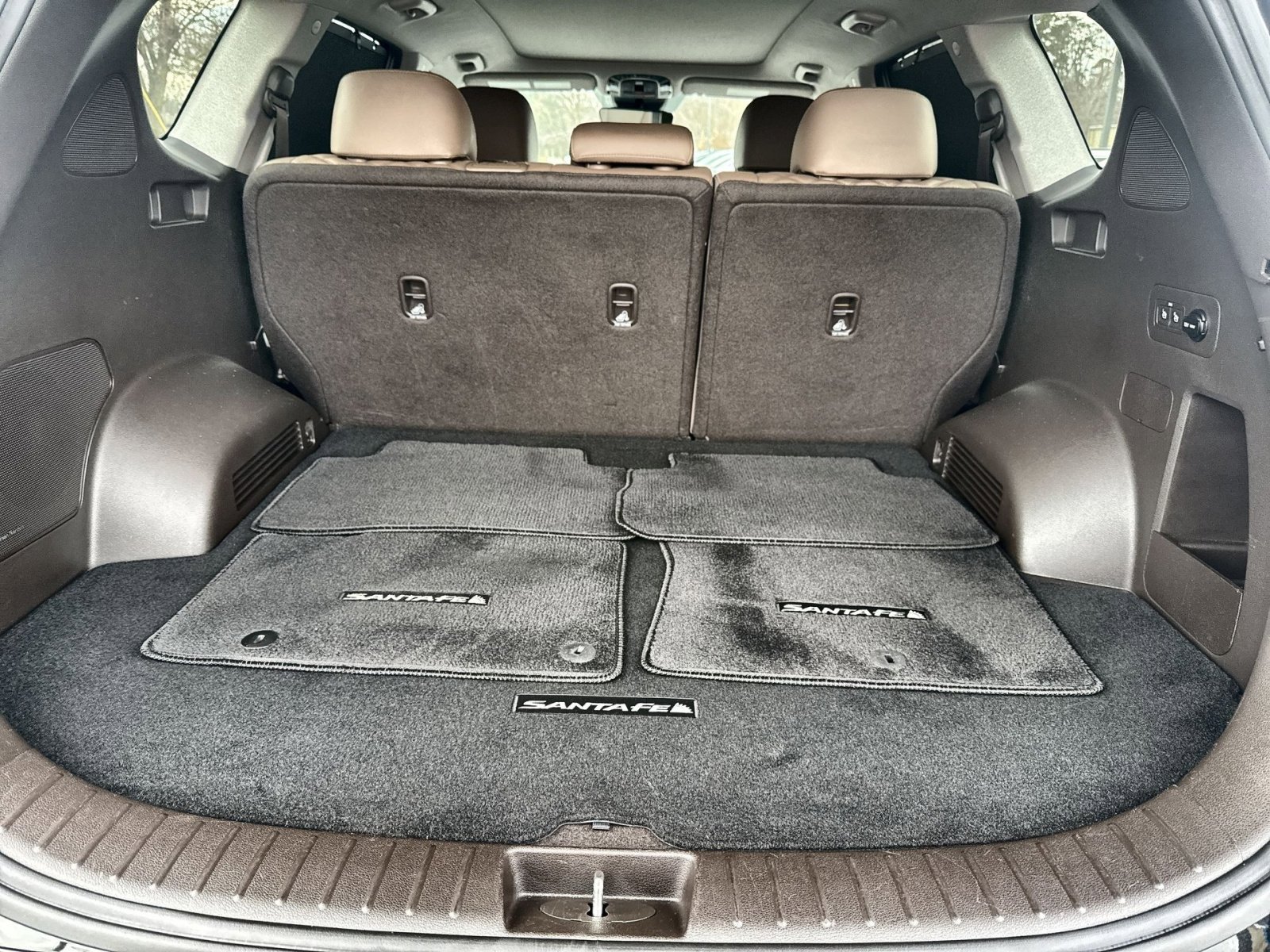 Certified 2022 Hyundai Santa Fe Limited image 26