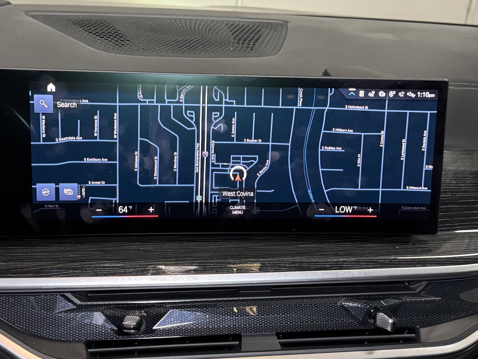 Used 2023 BMW X7 xDrive40i w/ M Sport Package image 33