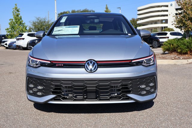 New 2026 Volkswagen GTI SE image 2
