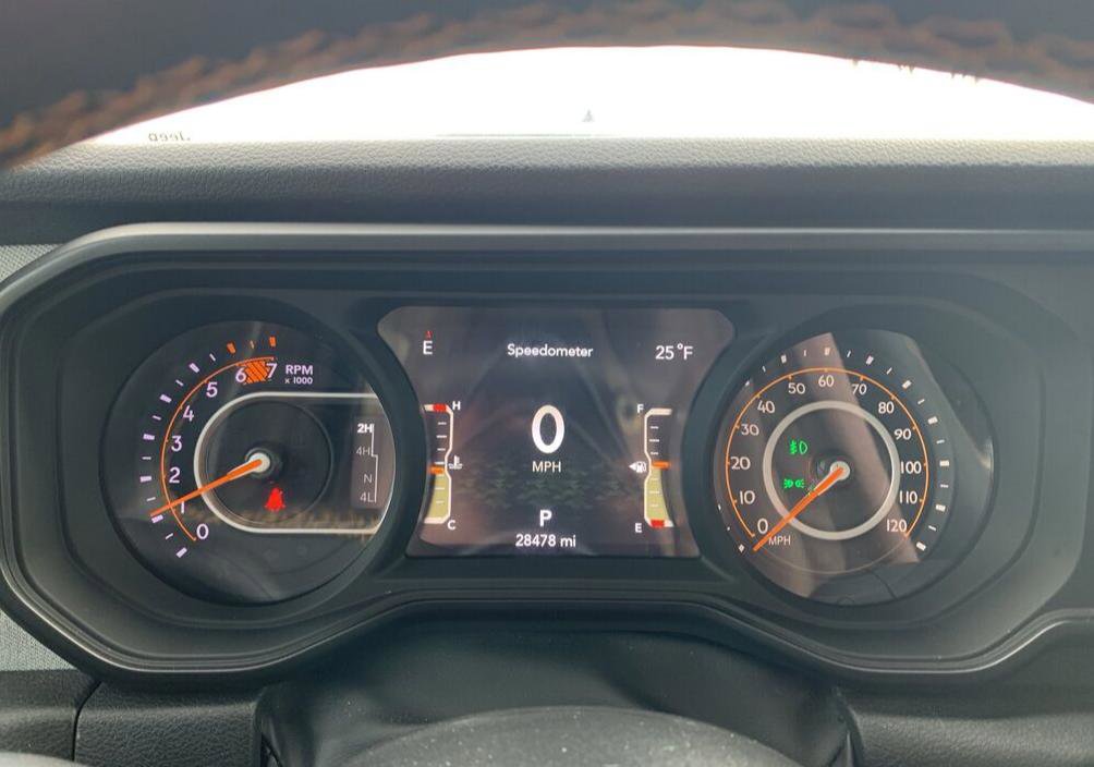 Used 2024 Jeep Wrangler Willys image 8