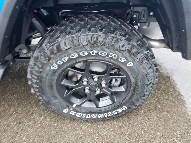 New 2025 Jeep Gladiator Sport image 6