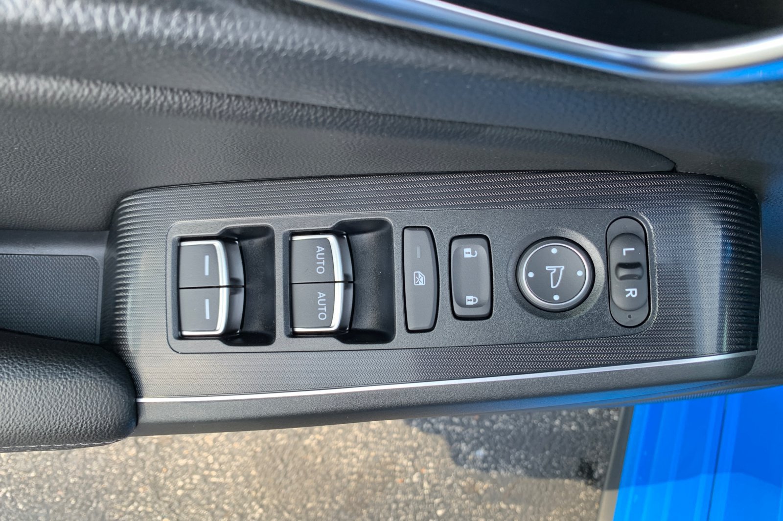Used 2024 Honda Civic Sport Touring image 14