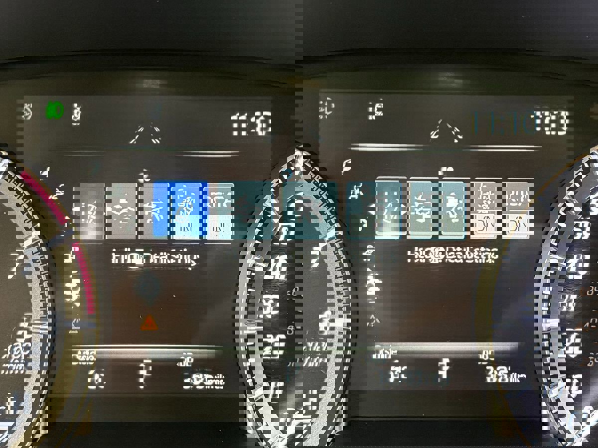 Used 2023 Toyota Highlander XLE image 19