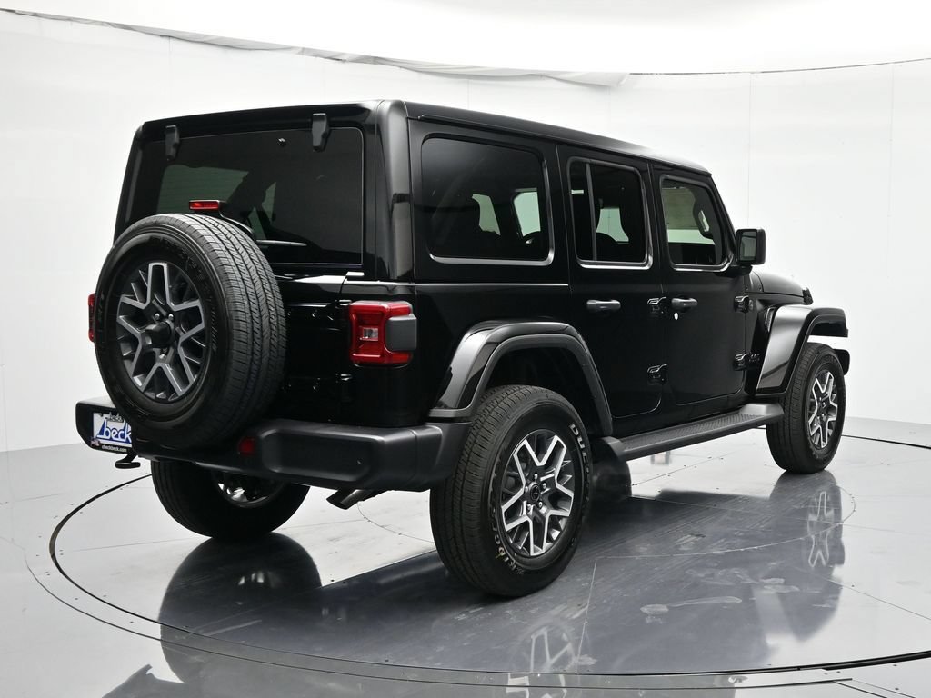 New 2026 Jeep Wrangler Unlimited Sahara AWD/4WD image 5