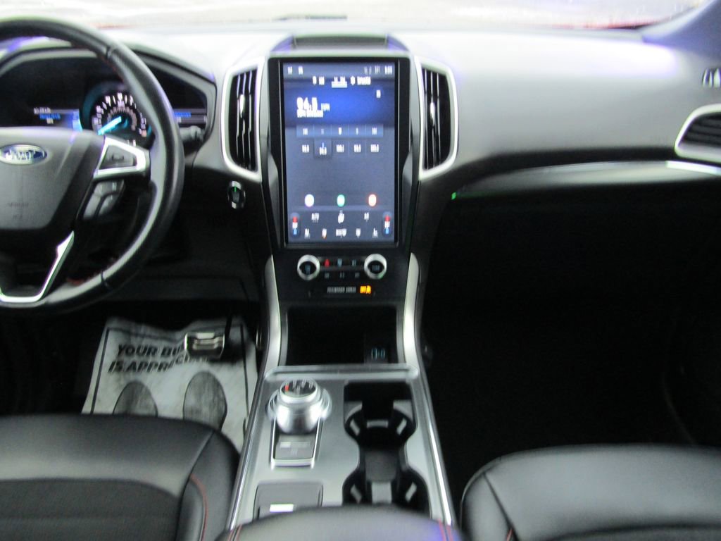 Used 2022 Ford Edge ST-Line image 27