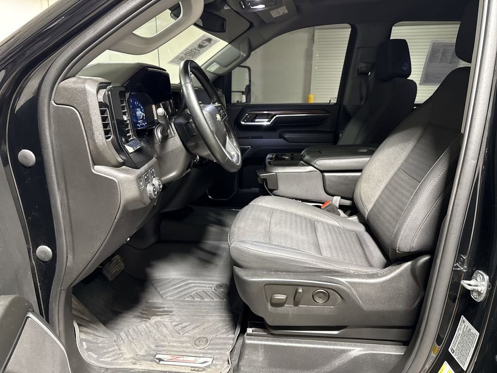 Used 2024 Chevrolet Silverado 2500 LT w/ All Star Edition image 20
