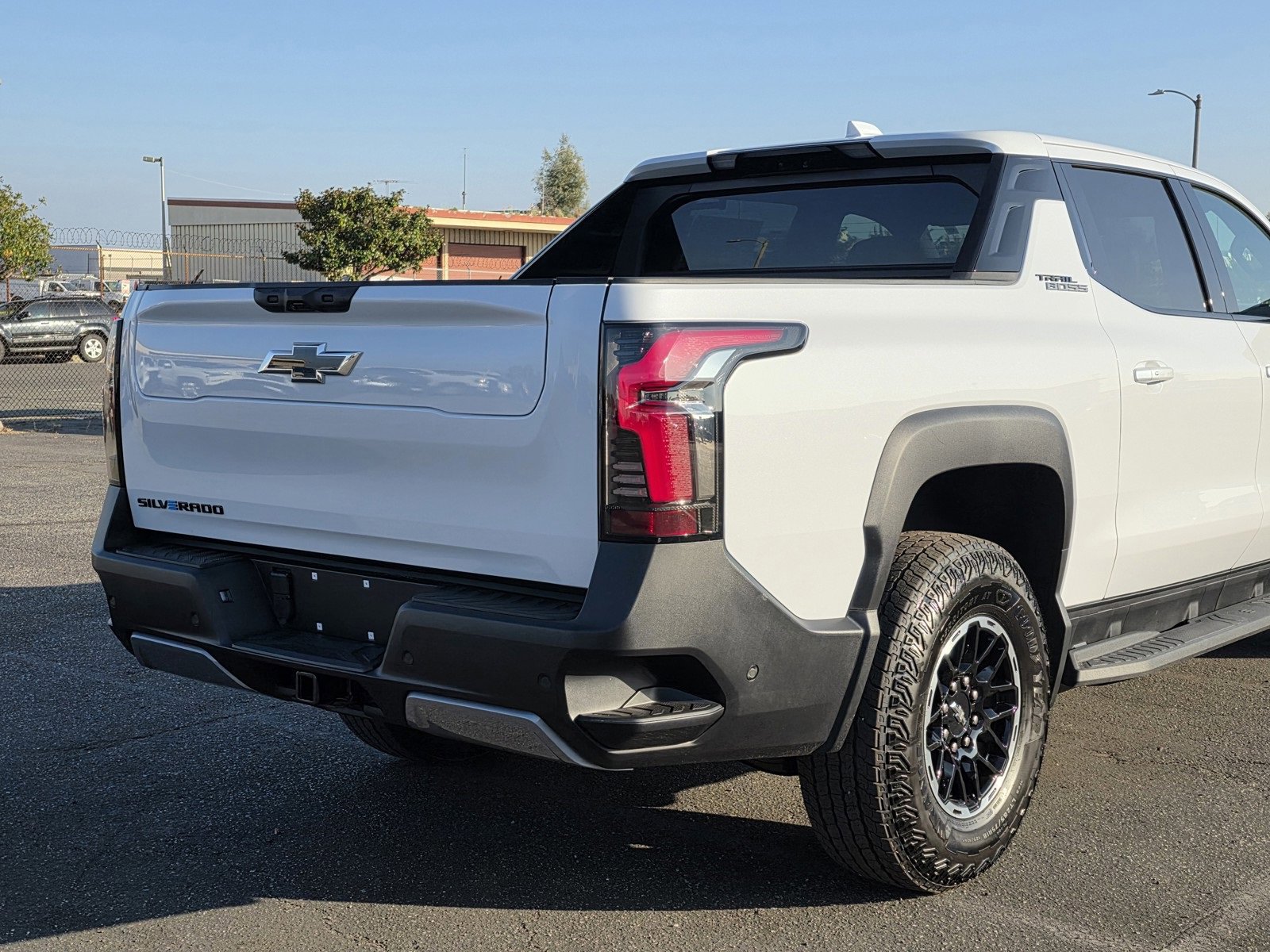 New 2026 Chevrolet Silverado EV Trail Boss image 10