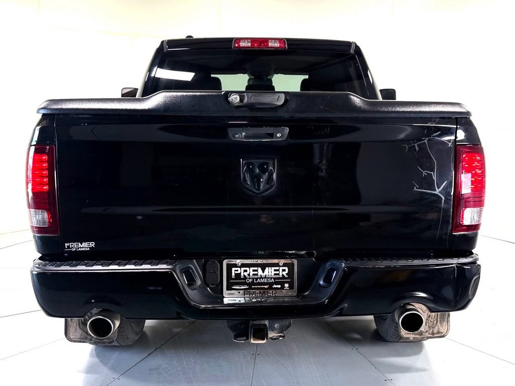 Used 2014 RAM 1500 Express w/ Black Ram 1500 Express Group RWD image 5