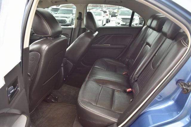 Used 2010 Ford Fusion Sport image 29