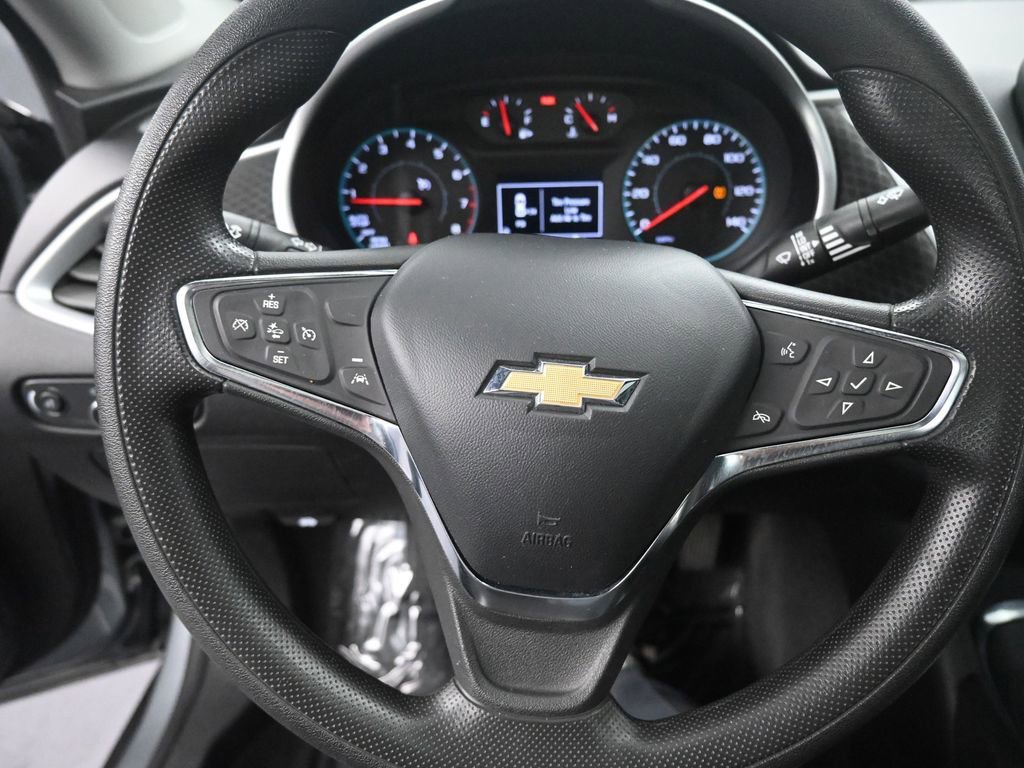 Used 2023 Chevrolet Malibu LT image 38