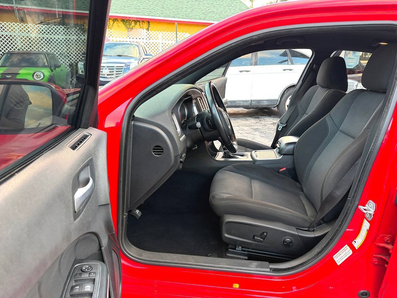 Used 2022 Dodge Charger SXT RWD image 23
