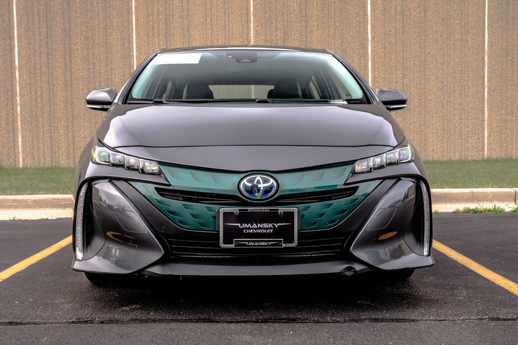 Used 2018 Toyota Prius Prime Premium FWD image 3
